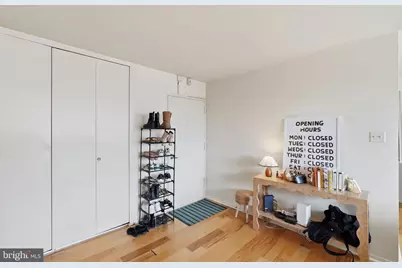 1545 18th Street NW #719, Washington, DC 20036 - Photo 8