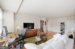 1545 18th St NW, Washington, DC 20036 - Photo 10