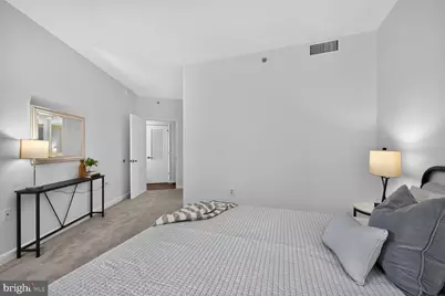 400 Massachusetts Avenue NW #711, Washington, DC 20001 - Photo 18