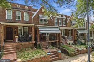 557 23rd Pl NE, Washington, DC 20002 - Photo 32