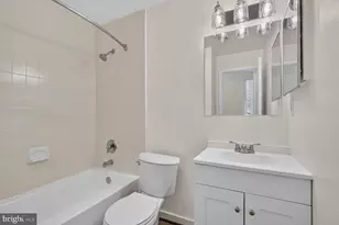 2747 31st Pl NE, Washington, DC 20018 - Photo 14