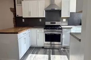 830 7th St NE, Washington, DC 20002 - Photo 2
