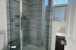830 7th St NE, Washington, DC 20002 - Photo 14