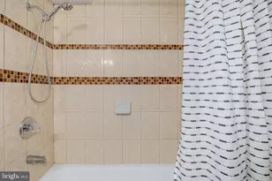 1720 Gales St NE, Washington, DC 20002 - Photo 8
