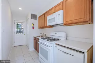 1720 Gales St NE, Washington, DC 20002 - Photo 22
