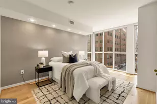 1025 1st St SE, Washington, DC 20003 - Photo 18