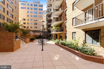 1718 P Street NW #902, Washington, DC 20036 - Photo 16