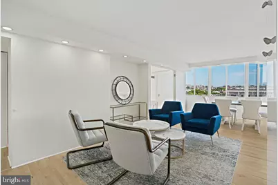 1718 P Street NW #902, Washington, DC 20036 - Photo 2