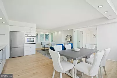 1718 P Street NW #902, Washington, DC 20036 - Photo 6
