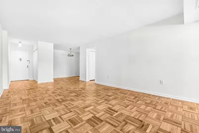 700 7th Street SW #126, Washington, DC 20024 - Photo 4