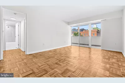 700 7th Street SW #126, Washington, DC 20024 - Photo 6