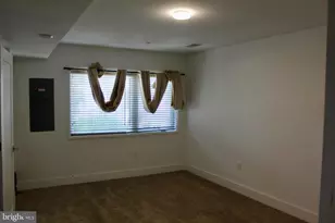 5105 E SE, Washington, DC 20019 - Photo 2