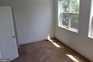 5105 E SE, Washington, DC 20019 - Photo 18