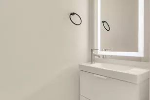 330 16th St SE, Washington, DC 20003 - Photo 12