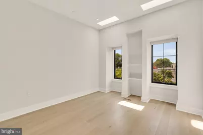 330 16th Street SE #2, Washington, DC 20003 - Photo 26