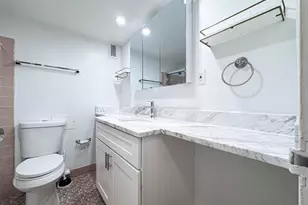 2201 L St NW, Washington, DC 20037 - Photo 14