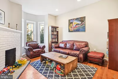 403 E Street NE, Washington, DC 20002 - Photo 2