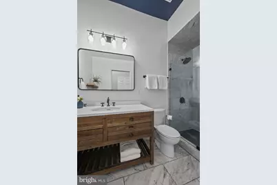 633 Constitution Avenue NE, Washington, DC 20017 - Photo 26