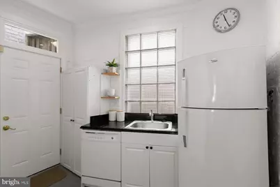 804 New Hampshire Avenue NW, Washington, DC 20037 - Photo 8