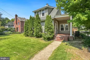 4323 Fessenden St NW, Washington, DC 20016 - Photo 2