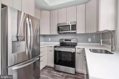 506 H Street NE #202, Washington, DC 20002 - Photo 2