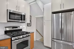208 12th St SE, Washington, DC 20003 - Photo 20