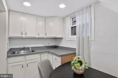 208 12th Street SE, Washington, DC 20003 - Photo 40