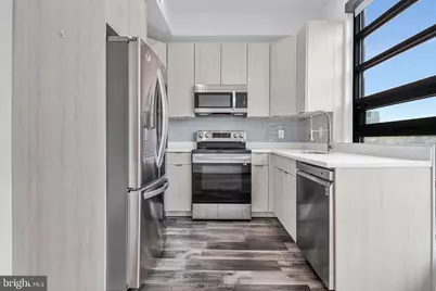 506 H Street NE #302, Washington, DC 20002 - Photo 2