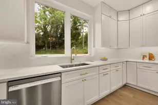 1430 Brentwood Rd NE, Washington, DC 20018 - Photo 18