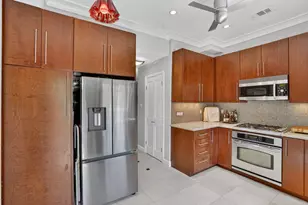 1233 E St SE, Washington, DC 20003 - Photo 10