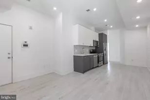 1202 Longfellow St NW, Washington, DC 20011 - Photo 4