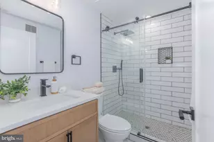 1012 17th Pl NE, Washington, DC 20002 - Photo 10