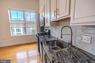 1629 L St NE, Washington, DC 20002 - Photo 6