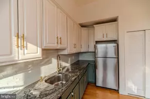 1629 L St NE, Washington, DC 20002 - Photo 4