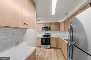605 H St SW, Washington, DC 20024 - Photo 14