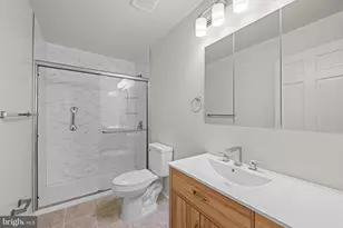 605 H St SW, Washington, DC 20024 - Photo 30