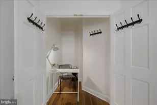 1731 20th St NW, Washington, DC 20009 - Photo 10