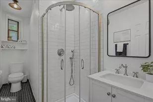 1731 20th St NW, Washington, DC 20009 - Photo 18