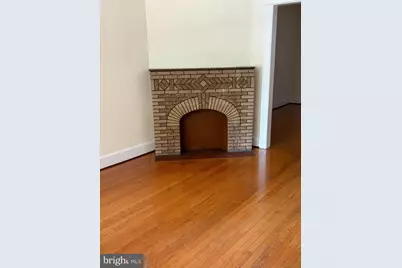 2218 NW Tunlaw Road NW, Washington, DC 20007 - Photo 2
