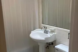 2218 NW Tunlaw Road NW, Washington, DC 20007 - Photo 10