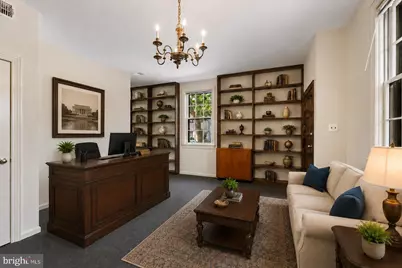 601 E Street SE, Washington, DC 20003 - Photo 4