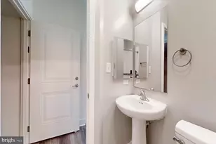 4910 East Capitol NE, Washington, DC 20019 - Photo 12