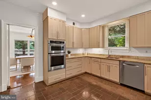 5430 Chevy Chase Pkwy NW, Washington, DC 20015 - Photo 14