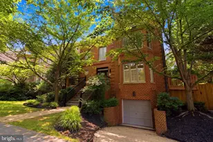 5430 Chevy Chase Pkwy NW, Washington, DC 20015 - Photo 6