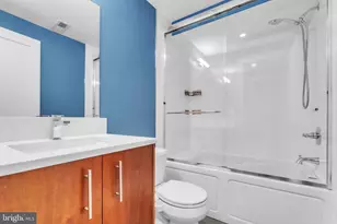 225 R St NW, Washington, DC 20001 - Photo 46