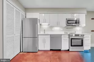 225 R St NW, Washington, DC 20001 - Photo 42