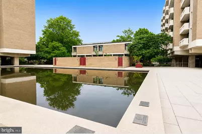 482 M Street SW, Washington, DC 20024 - Photo 2