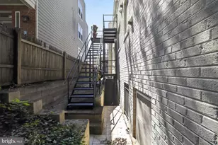 1400 Longfellow St NW, Washington, DC 20011 - Photo 30