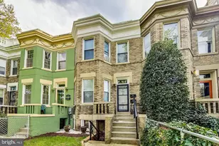 137 R St NE, Washington, DC 20002 - Photo 2