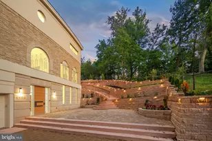 4509 Foxhall Cres NW, Washington, DC 20007 - Photo 2